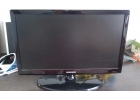 Продам Led телевизор samsung ue19es4000w