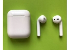 Беспроводные наушники Apple AirPods